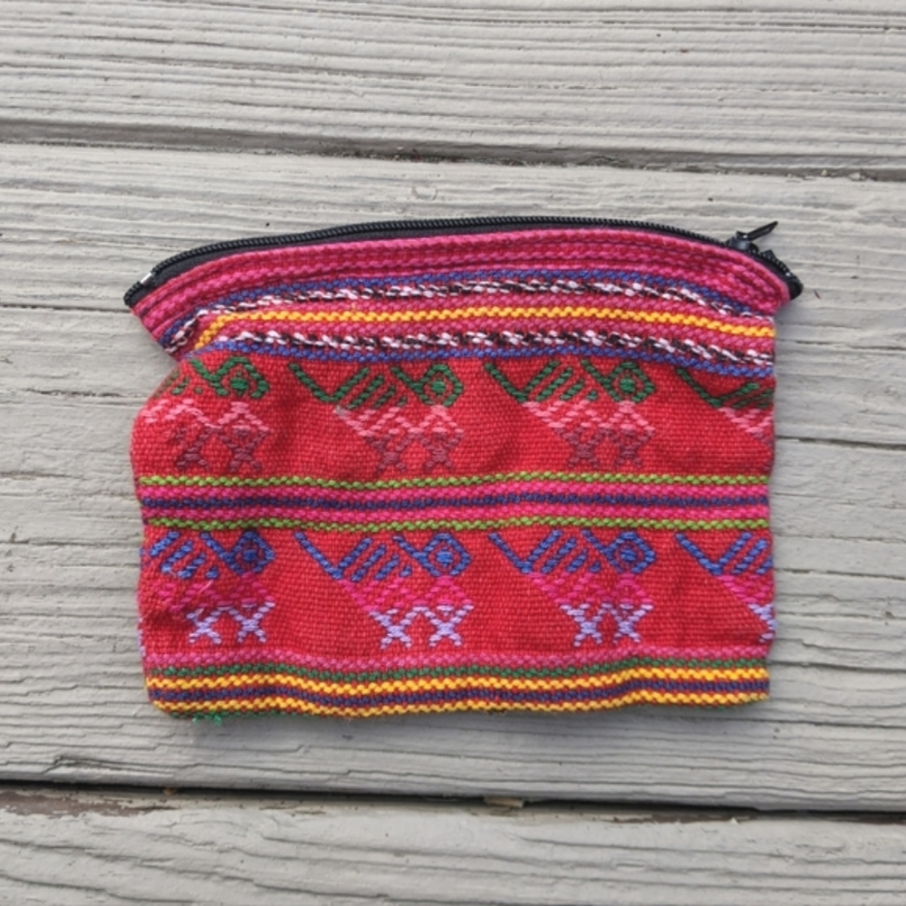 Cute Woven Tribal Print Change Purse